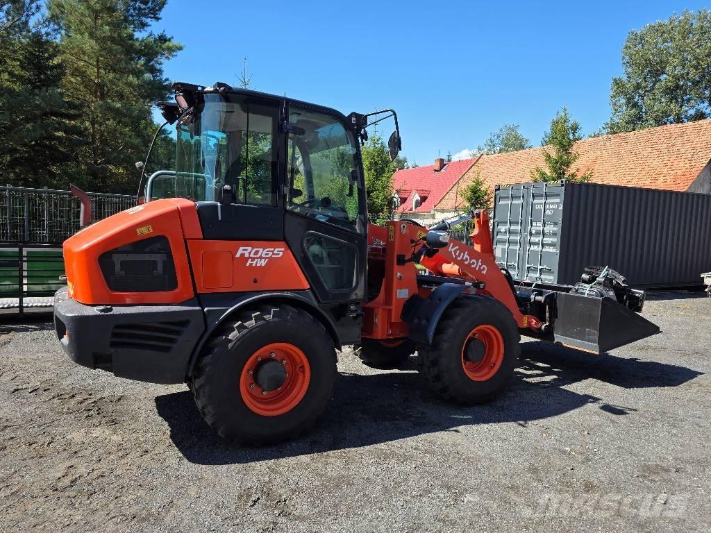 Kubota R 065 Pás carregadoras de rodas
