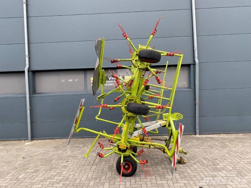 CLAAS Volto 870 Ancinho virador