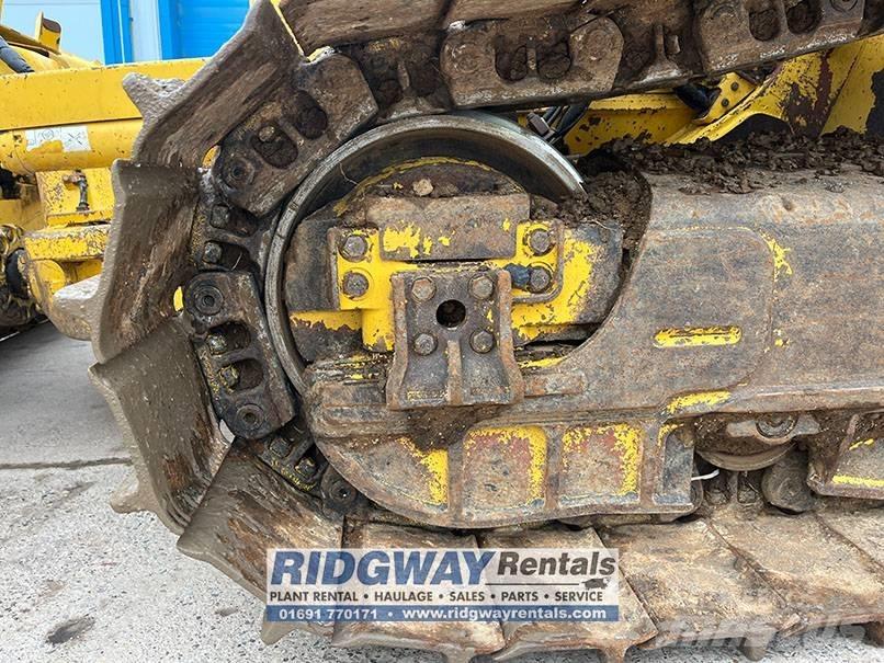 Komatsu D 51 PX-24 Dozers - Tratores rastos
