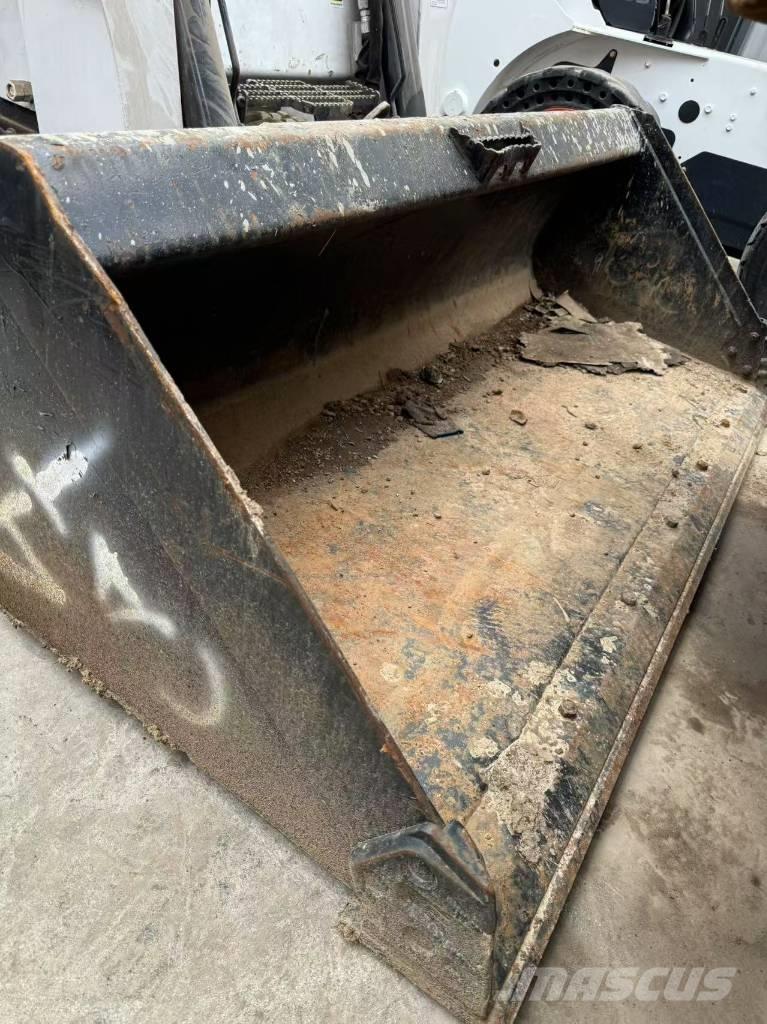Bobcat T 770 Pás Carregadoras de rastos