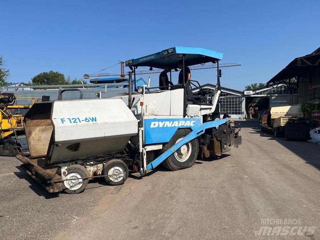 Dynapac F 121-6W Pavimentadoras de asfalto