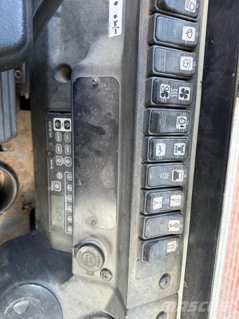 Takeuchi TB 230 Mini Escavadoras <7t