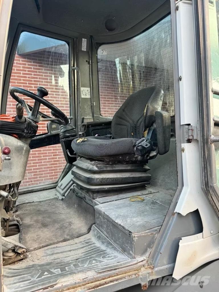 Atlas AR 65 Pás carregadoras de rodas