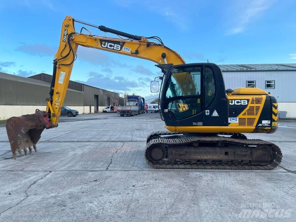 JCB JS 130 LC Escavadoras de rastos