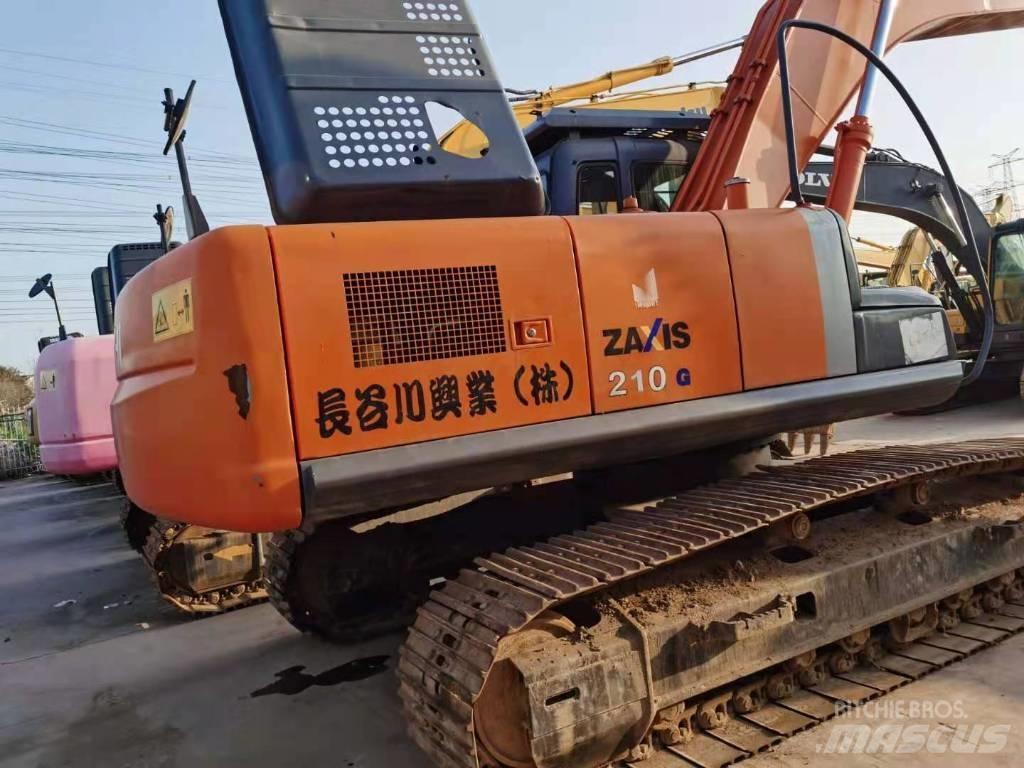 Hitachi ZX 210 Escavadoras de rastos