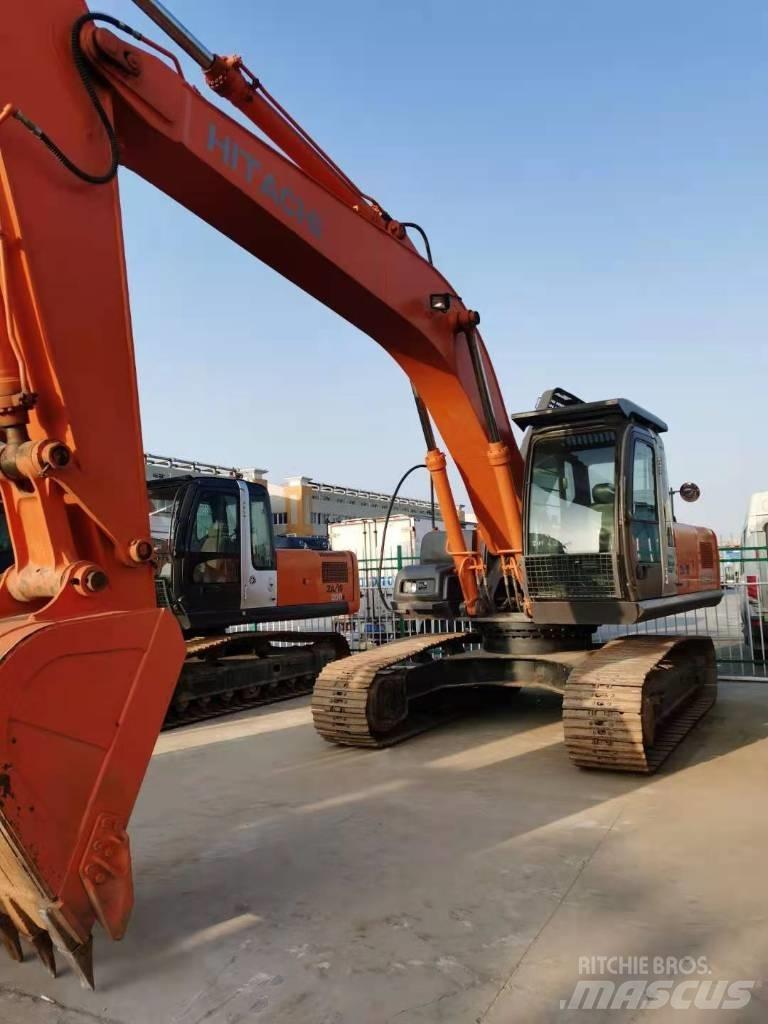 Hitachi ZX 210 Escavadoras de rastos