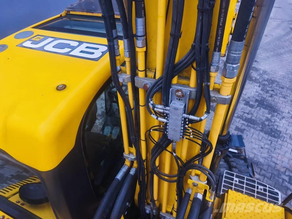 JCB JS 145 W Escavadoras de rodas