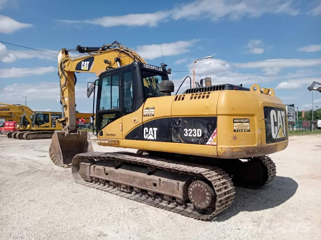 CAT 323 D L Escavadoras de rastos
