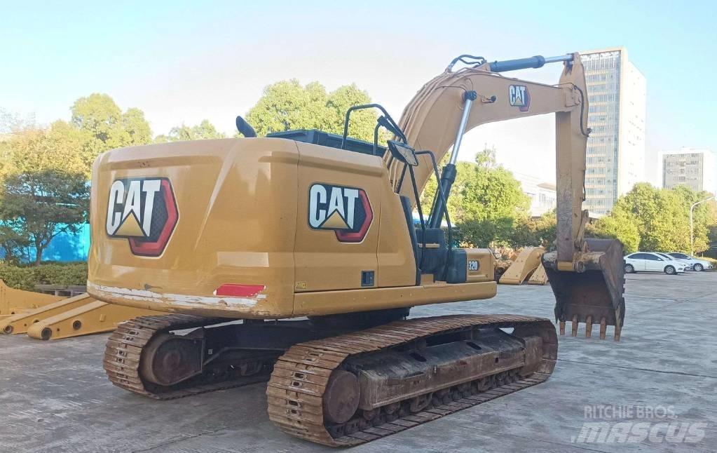 CAT 320 Escavadoras de rastos