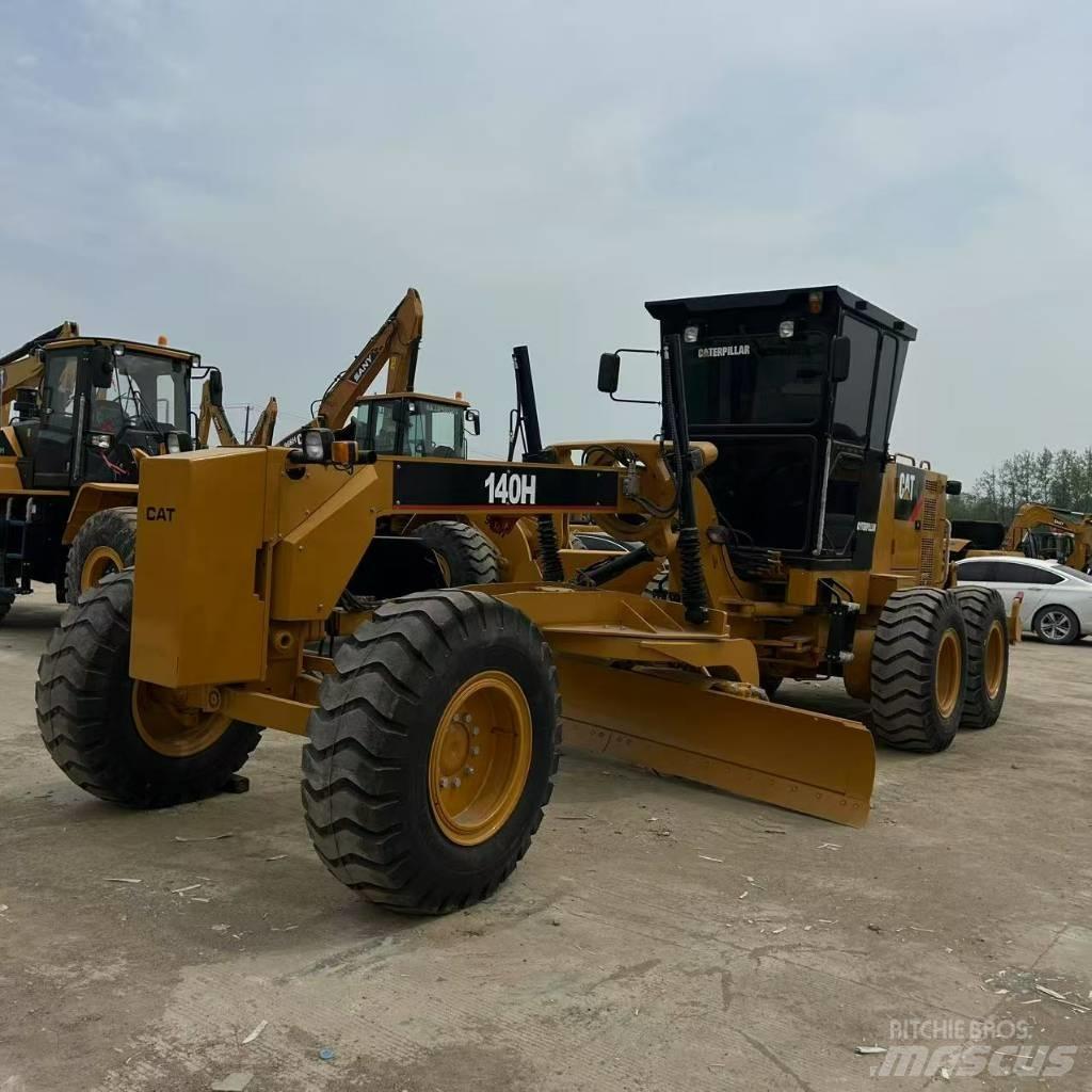 CAT 140 H Motoniveladoras