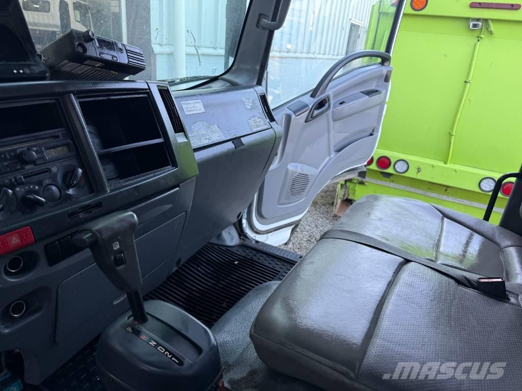 Isuzu NRR Camiões de lixo