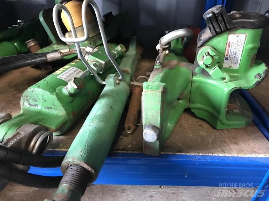 John Deere 6215R Tratores Agrícolas usados