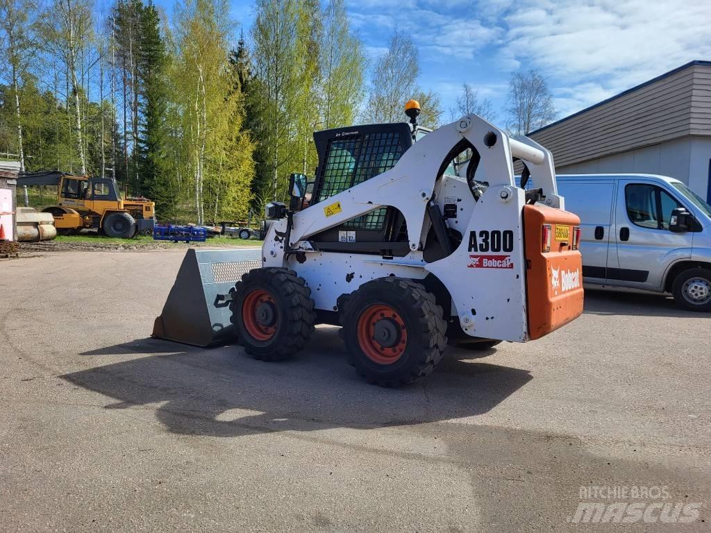 Bobcat A 300 Carregadoras de direcção deslizante