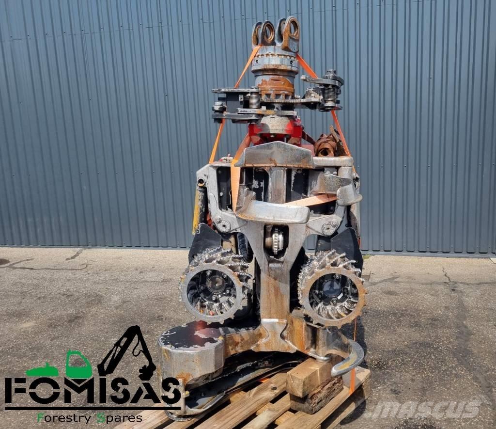 Komatsu S 82 Cabeças de ceifeiras