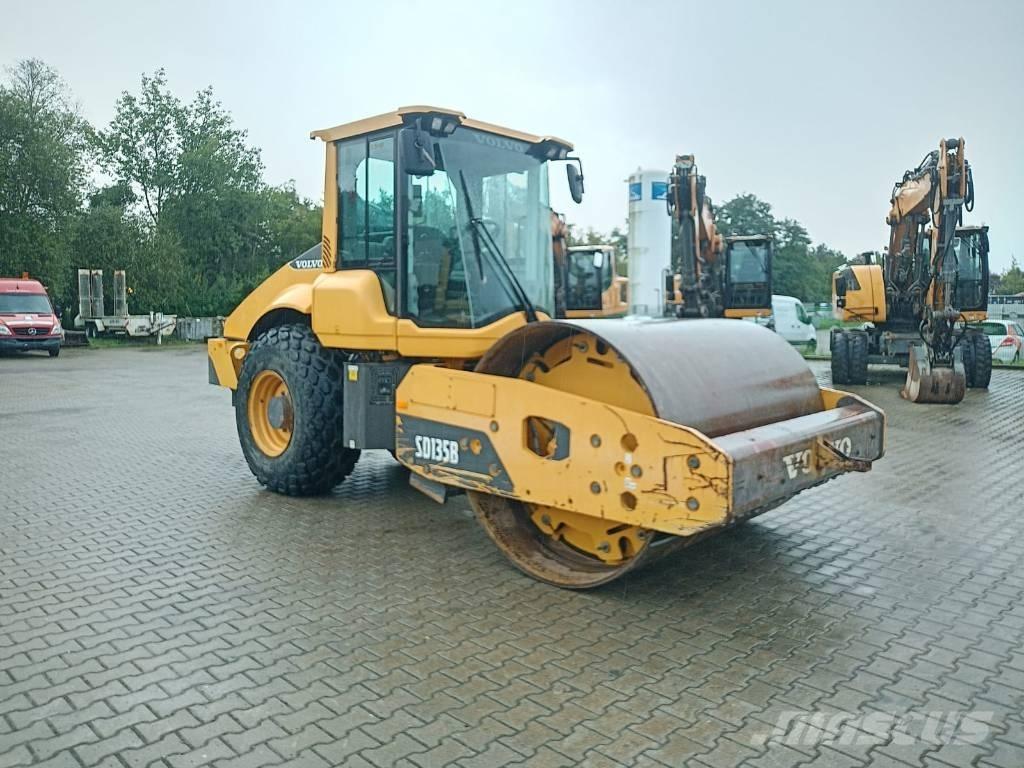 Volvo SD 135 B Cilindros Compactadores monocilíndricos