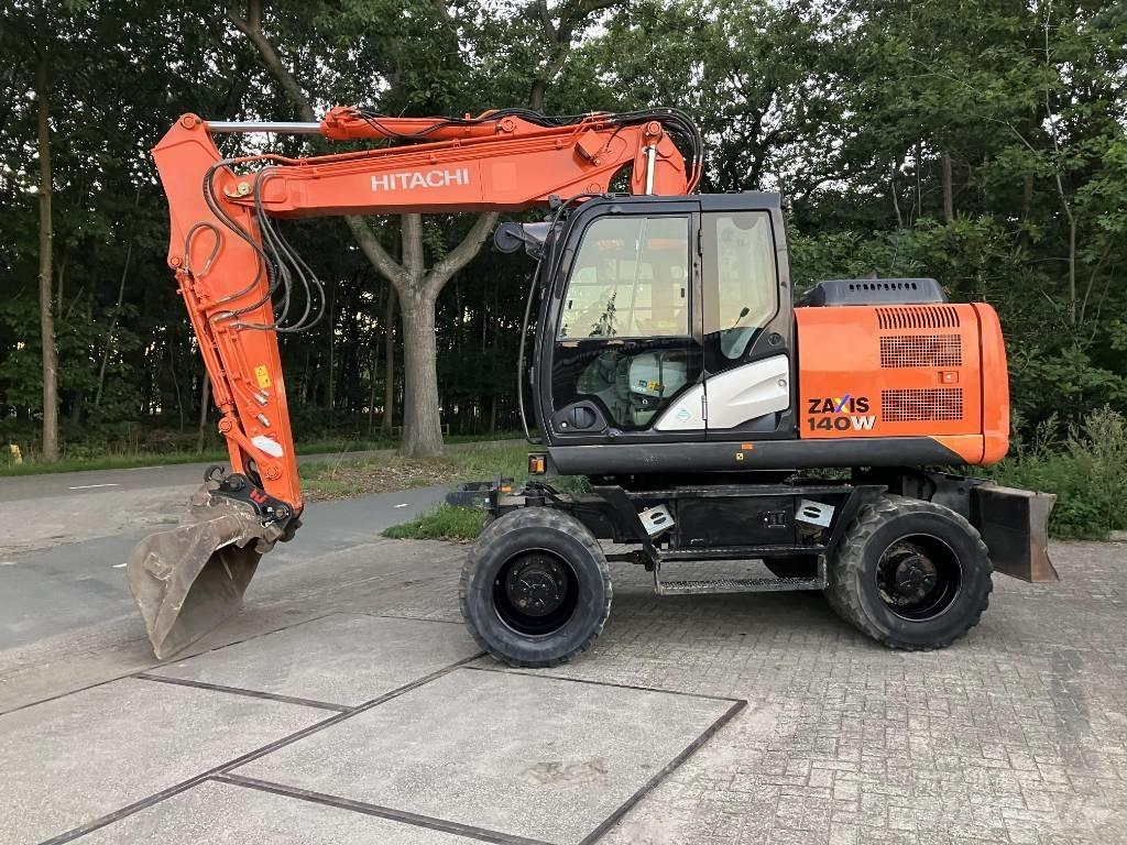 Hitachi ZX140-5B Escavadoras de rodas