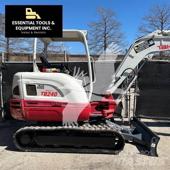 Takeuchi TB240 Mini Escavadoras <7t