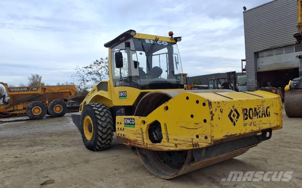 Bomag BW219D5 Saltitões