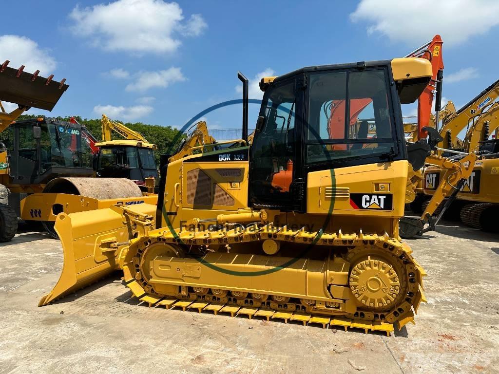 CAT D 5 K Dozers - Tratores rastos