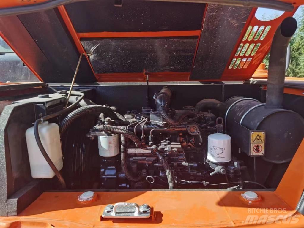 Hitachi ZX 70 Mini Escavadoras <7t