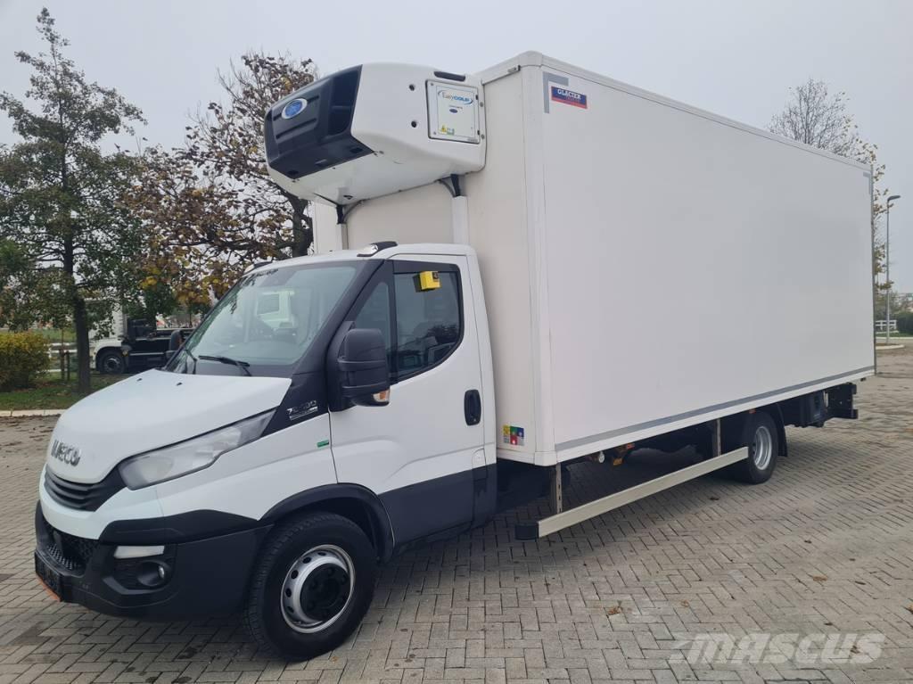 Iveco 70C 18 Caixa fechada