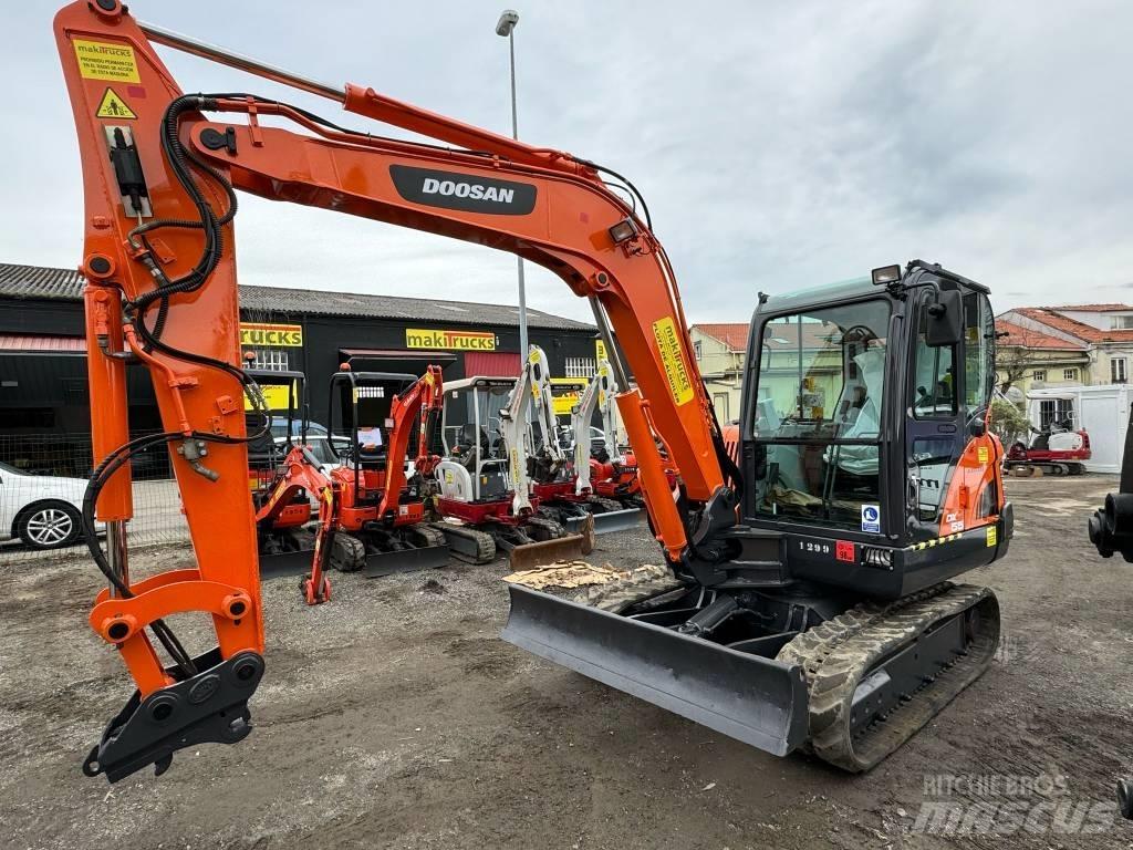 Doosan DX 55 Mini Escavadoras <7t