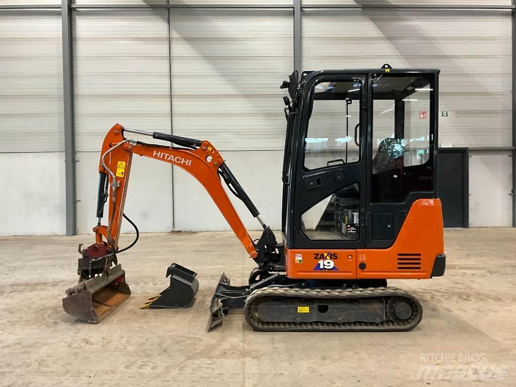 Hitachi ZX 19-6 Mini Escavadoras <7t