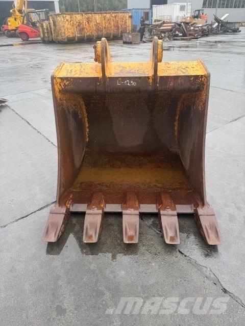 Liebherr used bucket Acessórios Retroescavadoras