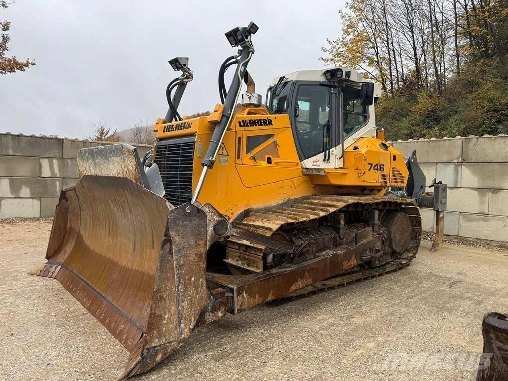 Liebherr PR 746 L Dozers - Tratores rastos