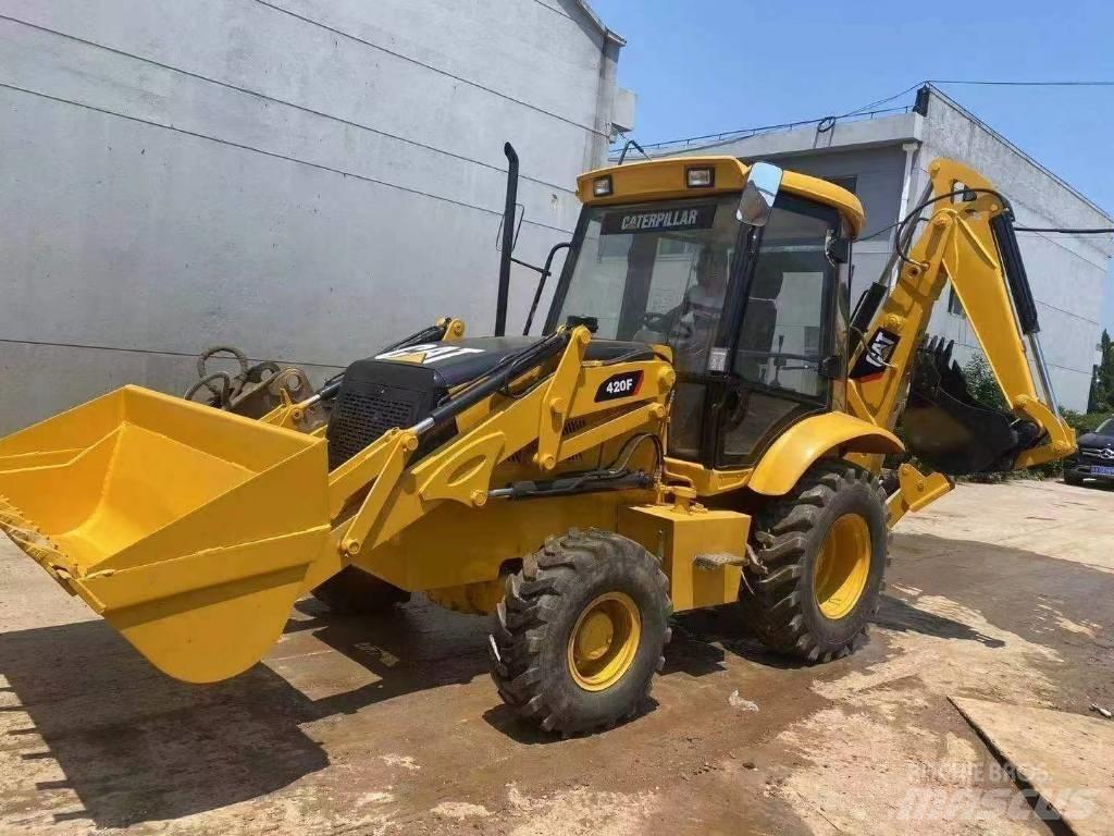 CAT 420F Retroescavadoras