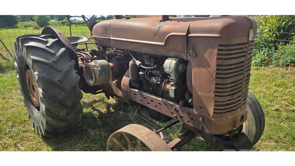 McCormick WD-6 Tratores Agrícolas usados
