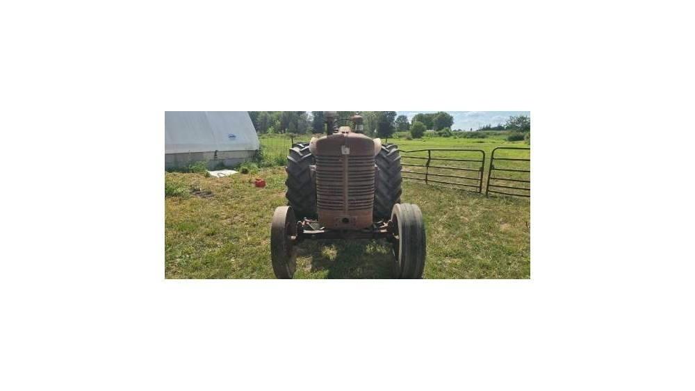 McCormick WD-6 Tratores Agrícolas usados