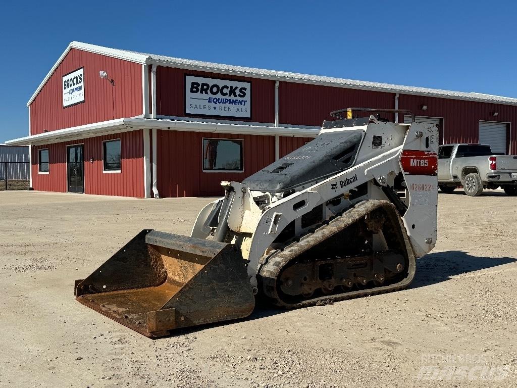 Bobcat MT 85 Carregadoras de direcção deslizante