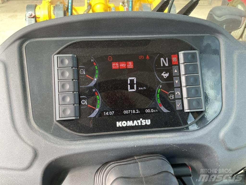 Komatsu WA80M-8 Pás carregadoras de rodas