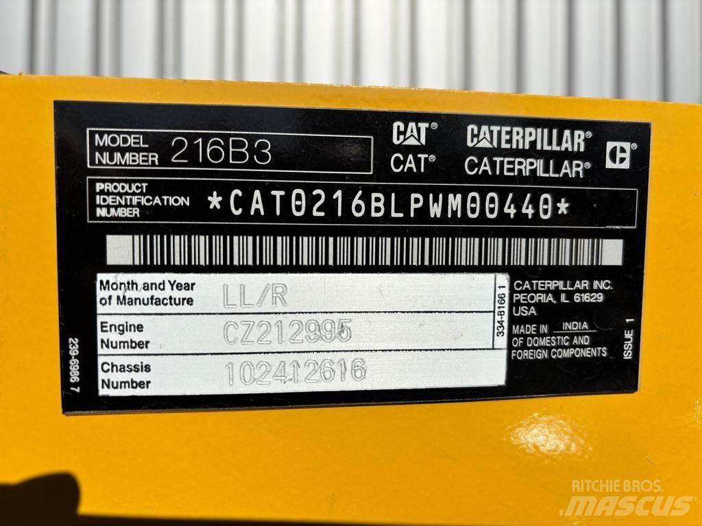 CAT 216B3 Pás carregadoras de rodas