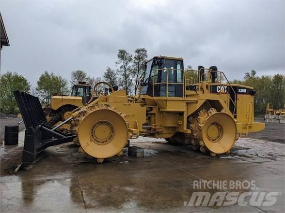 CAT 836H Compactadoras de lixo