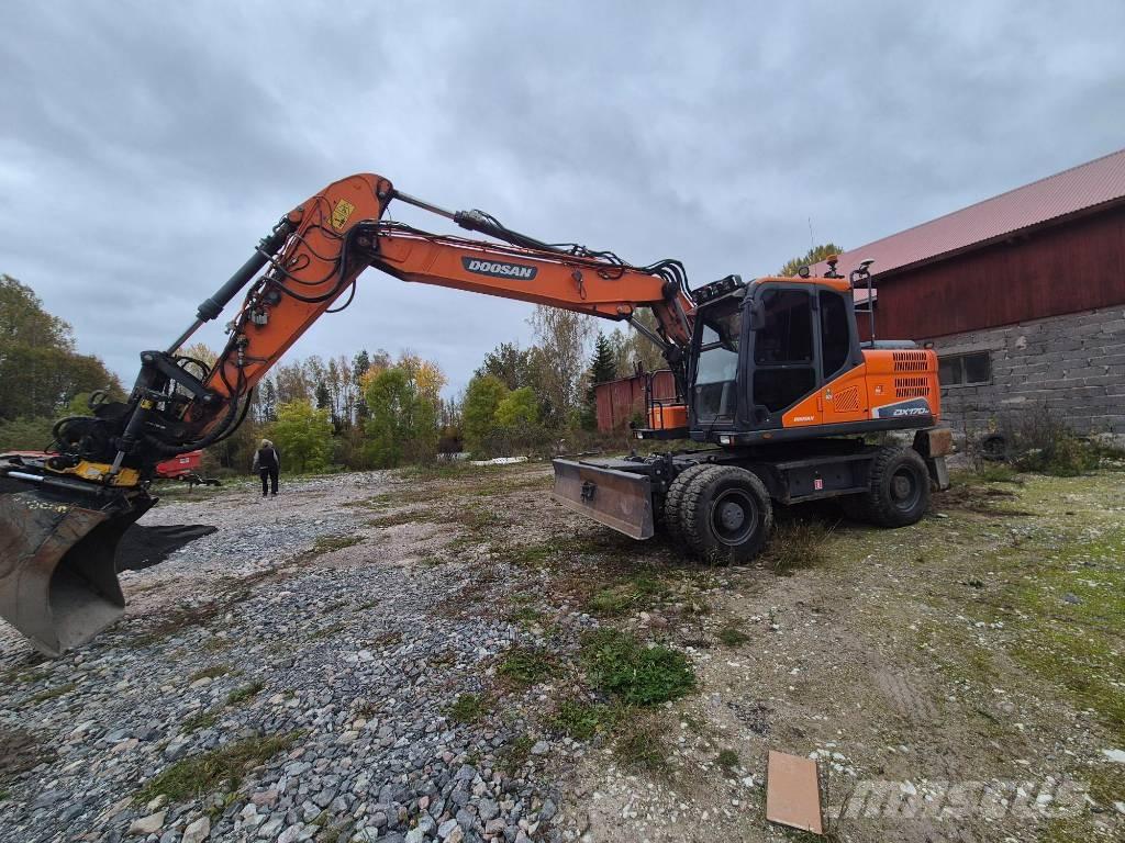 Doosan DX 170 W Escavadoras de rodas