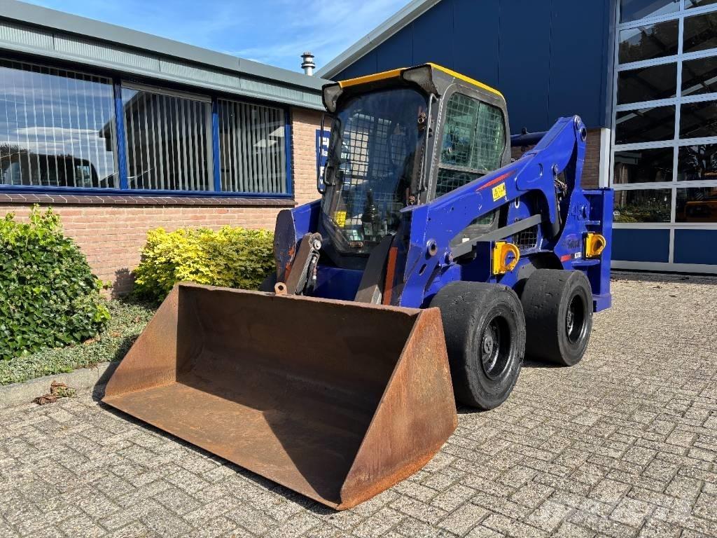 Bobcat S 770 Carregadoras de direcção deslizante