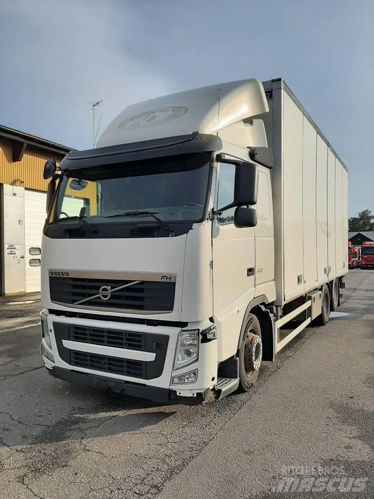 Volvo FH 13 Camiões de caixa fechada