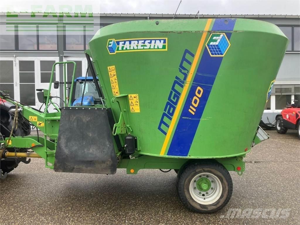 Farmall TMRV 1100 Outra maquinaria e acessórios para gado