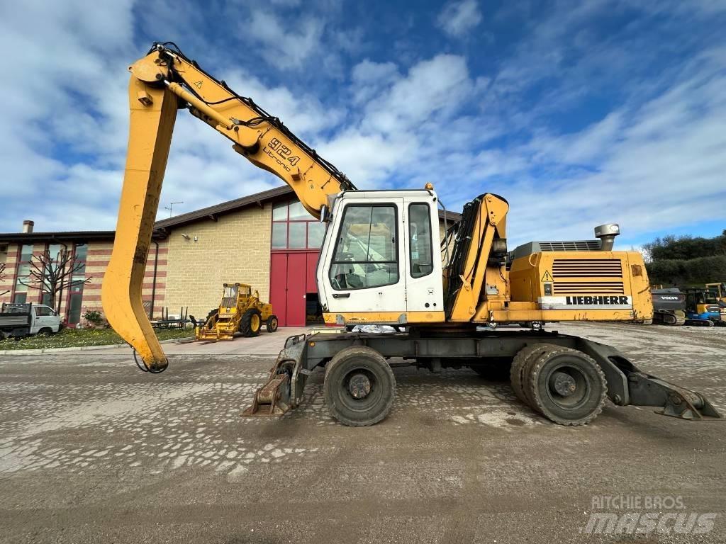 Liebherr A 924 B Manipuladores de resíduos / indústria