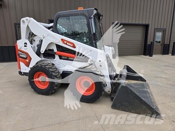 Bobcat S650 Carregadoras de direcção deslizante