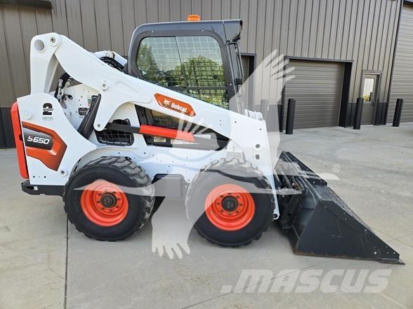 Bobcat S650 Carregadoras de direcção deslizante