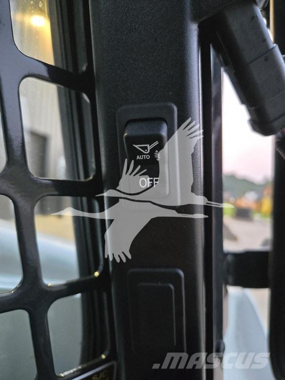 Bobcat S650 Carregadoras de direcção deslizante