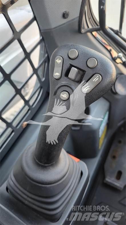 Bobcat T76 Carregadoras de direcção deslizante