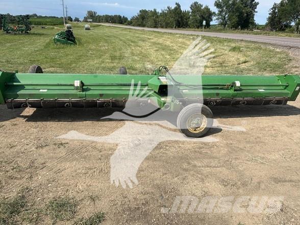 John Deere 120 Gadanheiras