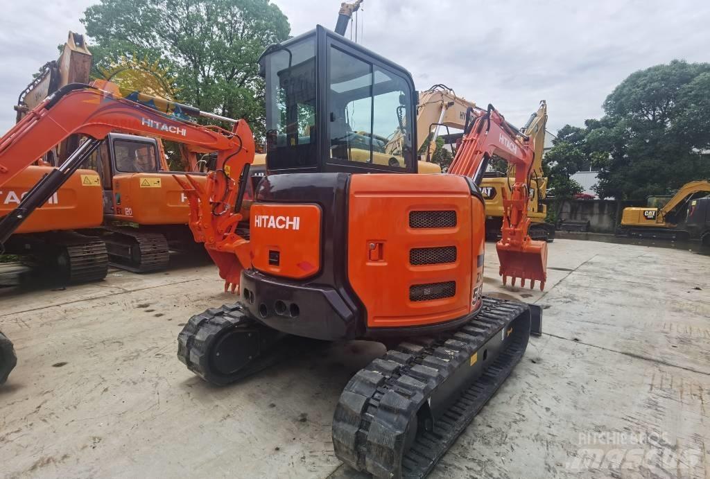 Hitachi ZX 55 Mini Escavadoras <7t
