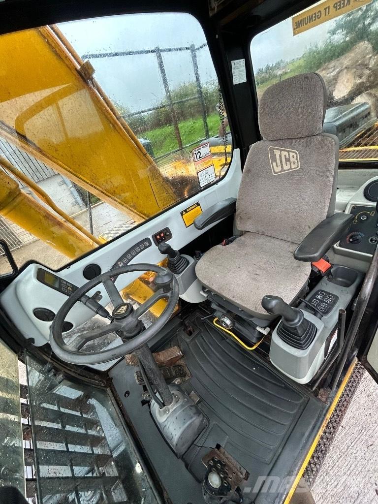 JCB JS 130 W Escavadoras de rodas
