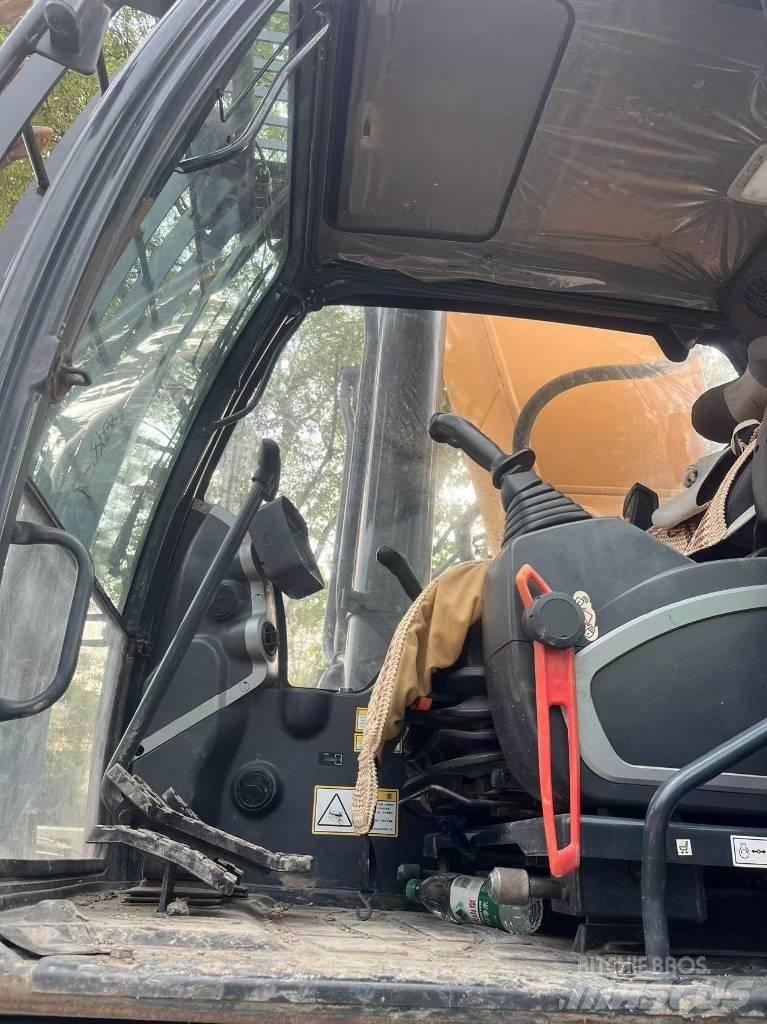 Hyundai R520L-9VS Escavadoras de rastos