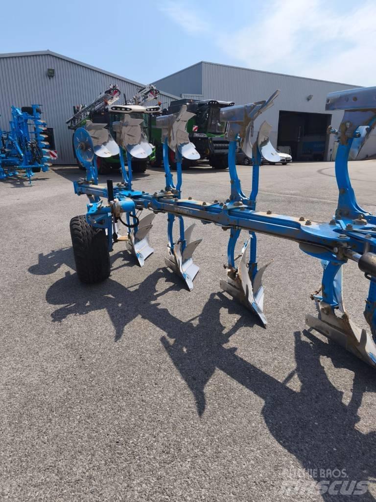 Lemken Juwel 7 Charruas reversíveis